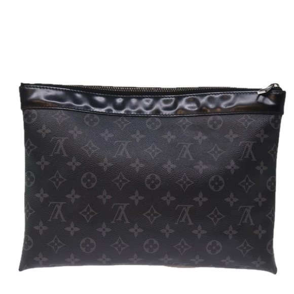 LOUIS VUITTON Discovery Clutch Bag - Picture 2 of 16
